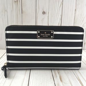 KATE SPADE French Stripe Large Clutch Wallet NWT